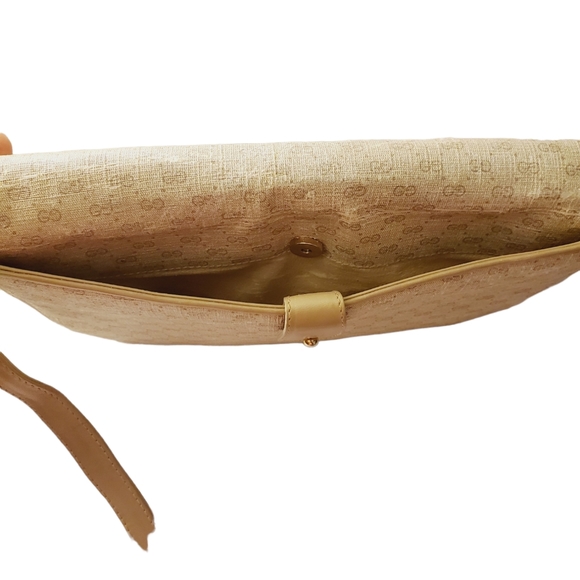 AUTHENTIC GUCCI VINTAGE CROSSBODY BAG - Picture 6 of 16